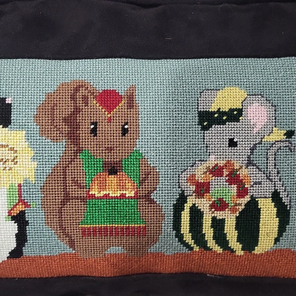 Melissa Shirley Thanksgiving Critters Decorative Cross Stich Pillow